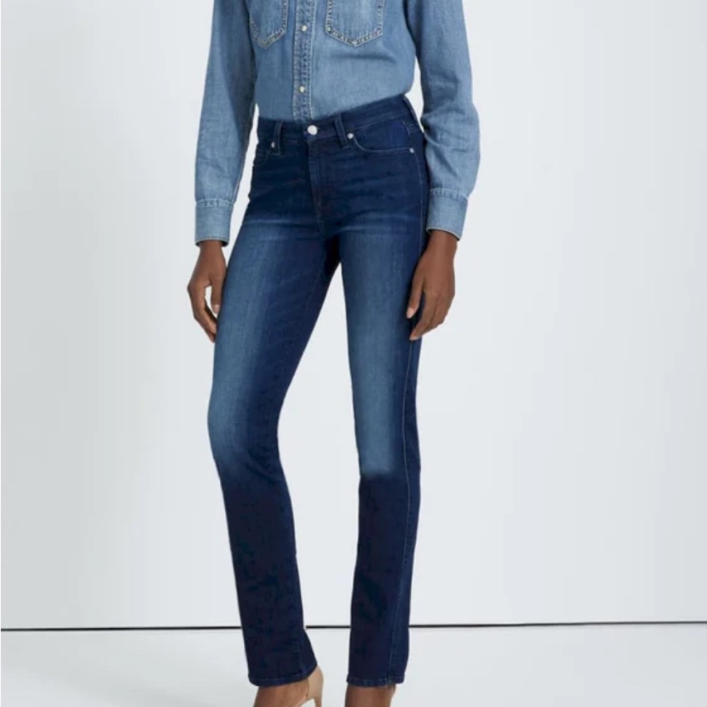 7FAMK NWT Kimmie Straight Leg Jeans